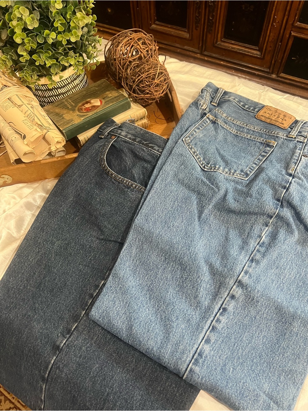 Arizona Jean Company Men's Relaxed Jeans - Light Blue & Dark Blue